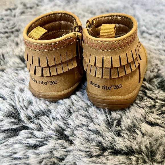 Stride Rite 360 booties - Picture 4 of 5